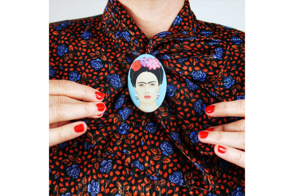 broche culturelle frida kahlo