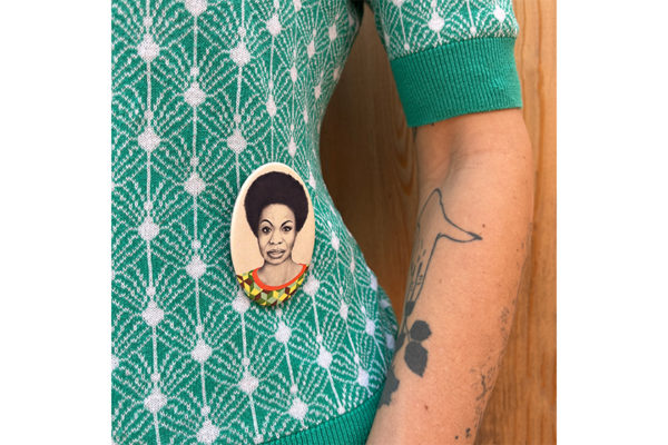 broche culturelle nina simone